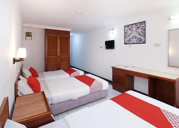 Super Oyo 1018 Telang Usan Hotel Miri
