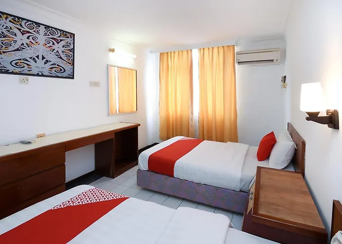 Super Oyo 1018 Telang Usan Hotel Miri