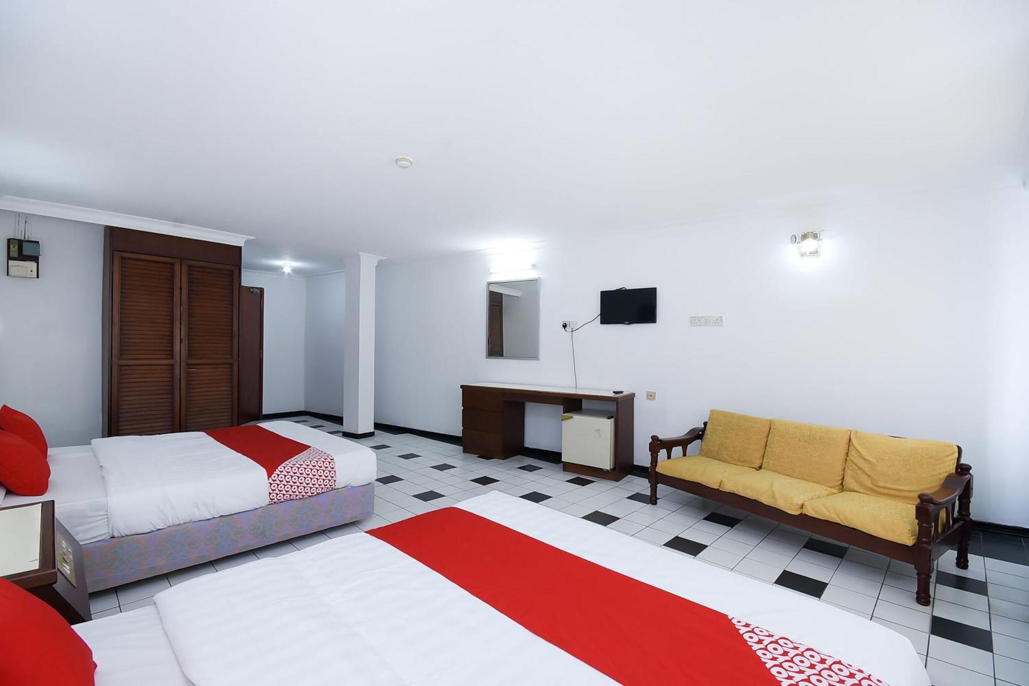Hotel Super Oyo 1018 Telang Usan 2*