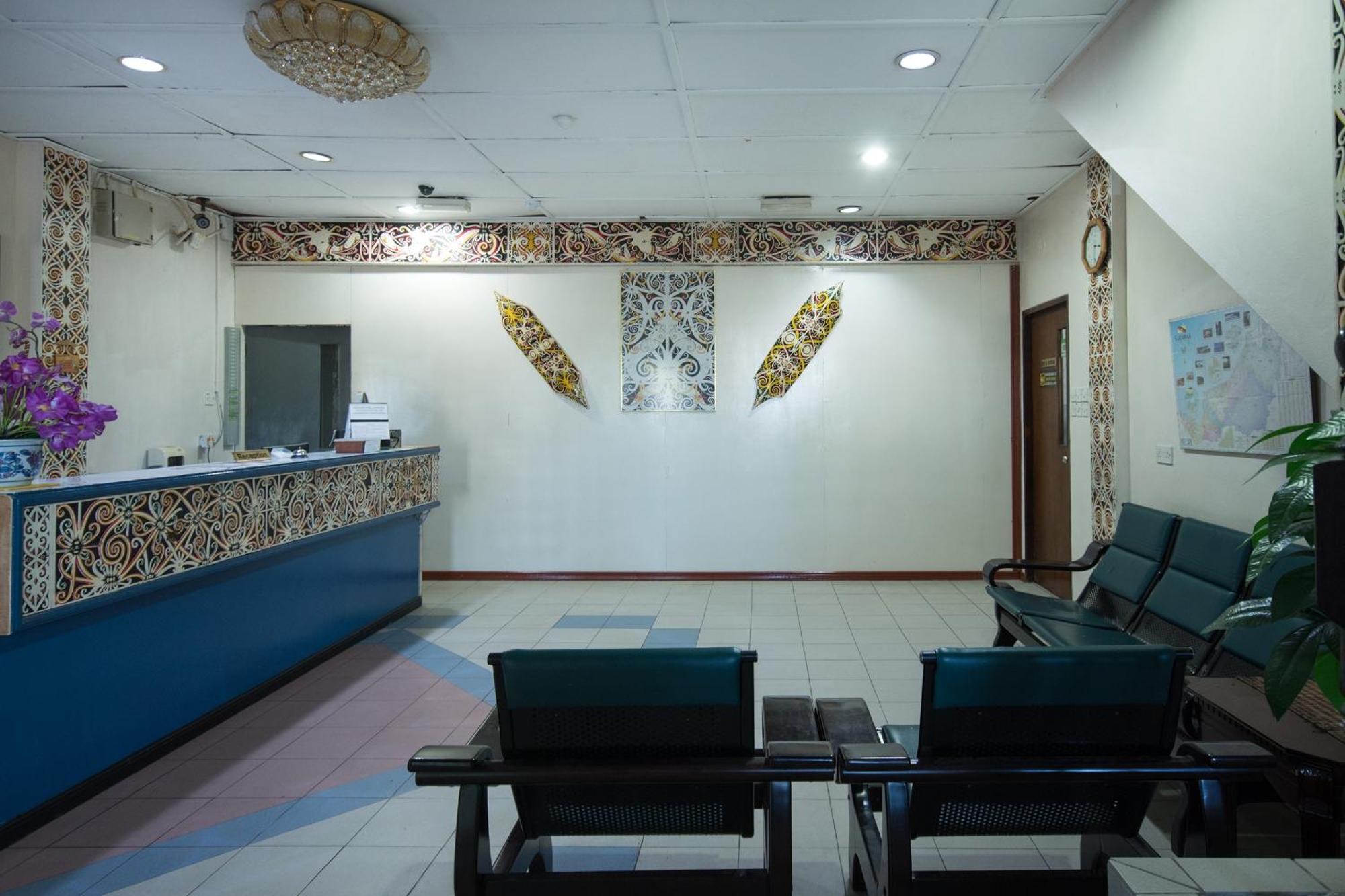 Hotel Super Oyo 1018 Telang Usan